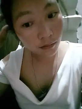 Snapshot of Micky_baby chatting on 07/06/26, 05:04 Micky baby online show from 07/06/26, 05:04