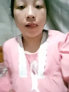 Snapshot of Micky_baby chatting on 08/02/26, 12:20 Micky baby online show from 08/02/26, 12:20