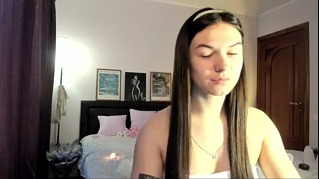 luna lust 212 online show from 06/27/26, 03:39