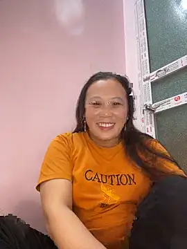 xuan-ha online show from 12/16/25, 12:54