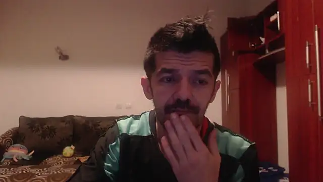 Snapshot of Dale_E chatting on 12/20/24, 02:52 Dale E online show from 12/20/24, 02:52