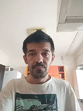 Snapshot of Dale_E chatting on 10/24/25, 08:22 Dale E online show from 10/24/25, 08:22