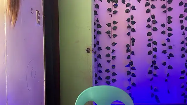 Snapshot of Pretty_moccha chatting on 01/13/26, 08:52 Pretty moccha online show from 01/13/26, 08:52