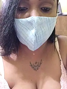 Snapshot of Dharshini98 chatting on 01/06/26, 11:58 Dharshini98 online show from 01/06/26, 11:58