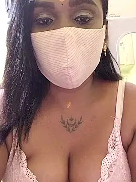 Snapshot of Dharshini98 chatting on 01/07/26, 06:54 Dharshini98 online show from 01/07/26, 06:54