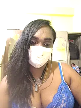 Snapshot of Dharshini98 chatting on 02/19/26, 07:48 Dharshini98 online show from 02/19/26, 07:48