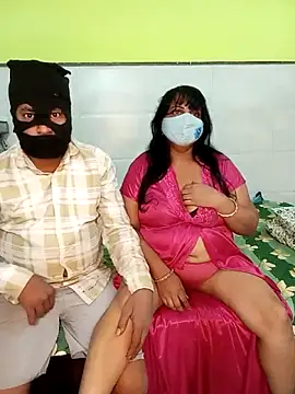 Snapshot of Sweety_bhabhi01 chatting on 11/14/25, 02:21 Sweety bhabhi01 online show from 11/14/25, 02:21