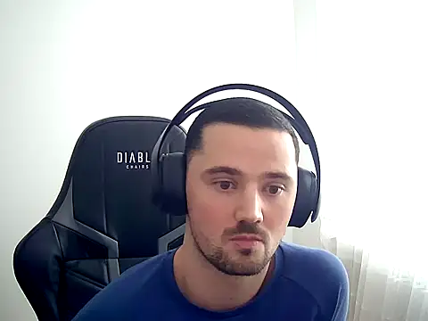 Handsomeboy4you online show from 11/12/25, 02:06