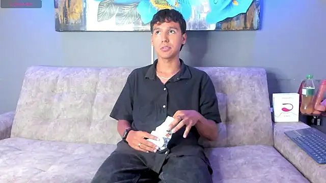 Snapshot of Carl-Milton chatting on 11/14/25, 12:42 Carl-Milton online show from 11/14/25, 12:42