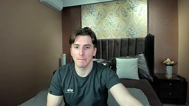 MarkYeti online show from 11/14/25, 09:19