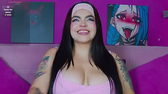 Snapshot of antonella_contti_ chatting on 12/15/25, 07:51 antonella contti online show from 12/15/25, 07:51