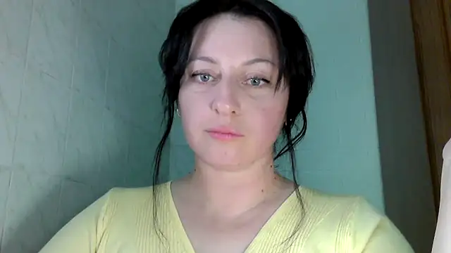 MelinaAx online show from 05/05/26, 08:06