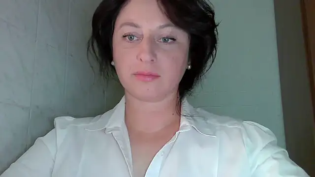 MelinaAx online show from 06/24/26, 08:02
