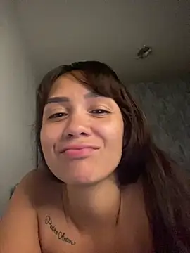 carolsapequinha online show from 05/02/26, 04:06