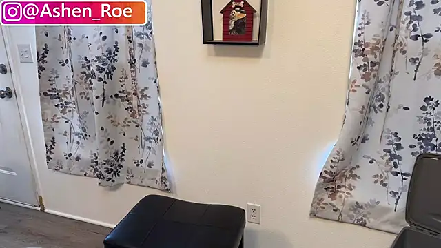AshenRoe online show from 05/03/26, 02:12