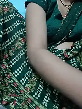 beutiful hot online show from 06/19/26, 01:26