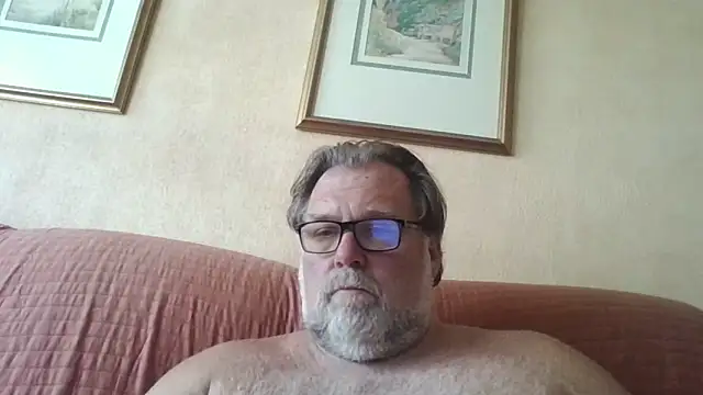 Snapshot of Joshc405 chatting on 06/22/26, 04:37 Joshc405 online show from 06/22/26, 04:37