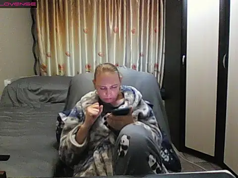 JenniDeep online show from 06/03/26, 02:33