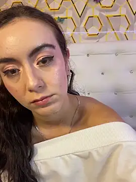 MelanyyJhonson15 online show from 05/13/26, 03:48