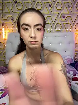 MelanyyJhonson15 online show from 06/10/26, 08:30