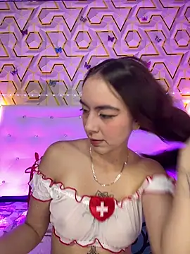 MelanyyJhonson15 online show from 06/13/26, 08:40