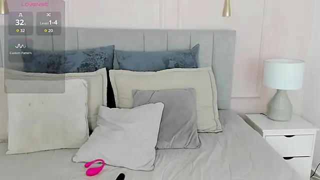 Dulce emi online show from 04/24/26, 12:07