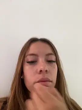 Snapshot of Abbiejohnson chatting on 03/28/26, 01:11 Abbiejohnson online show from 03/28/26, 01:11