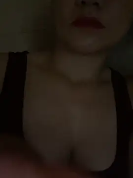 Snapshot of Diana-sexyy chatting on 04/15/26, 11:38 Diana-sexyy online show from 04/15/26, 11:38
