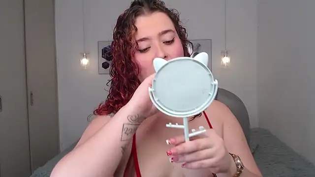 Snapshot of selene_rouse_ chatting on 05/18/26, 10:48 selene rouse online show from 05/18/26, 10:48