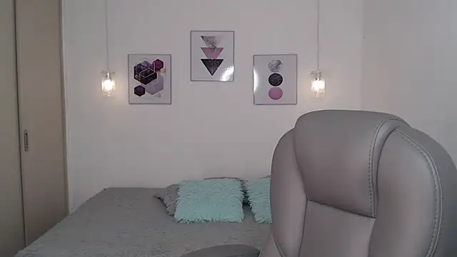 Snapshot of selene_rouse_ chatting on 05/20/26, 11:55 selene rouse online show from 05/20/26, 11:55