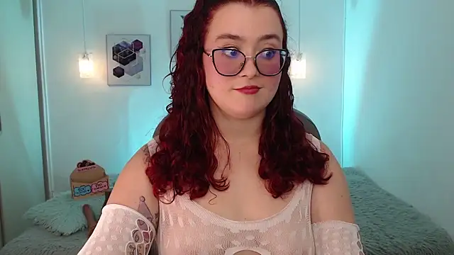 Snapshot of selene_rouse_ chatting on 06/18/26, 11:53 selene rouse online show from 06/18/26, 11:53