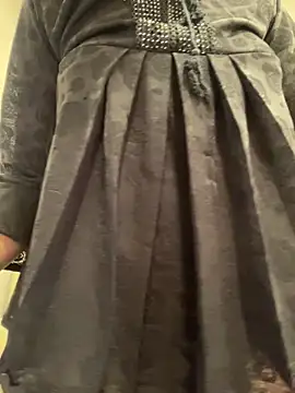 PUSYANSHI online show from 11/13/25, 04:11