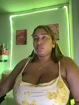 morena-2025 online show from 05/23/26, 09:41