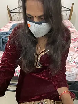 Snapshot of PrernasinghXoXo chatting on 11/15/25, 07:05 PrernasinghXoXo online show from 11/15/25, 07:05