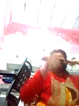 Snapshot of Bigg_bhabi chatting on 11/27/25, 09:50 Bigg bhabi online show from 11/27/25, 09:50