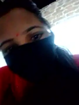 Snapshot of Bigg_bhabi chatting on 12/01/25, 11:54 Bigg bhabi online show from 12/01/25, 11:54