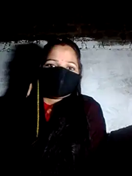 Snapshot of Bigg_bhabi chatting on 12/02/25, 10:38 Bigg bhabi online show from 12/02/25, 10:38