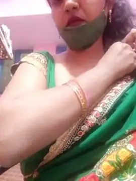 Snapshot of JYOTIKUR_35 chatting on 04/28/26, 05:34 JYOTIKUR 35 online show from 04/28/26, 05:34