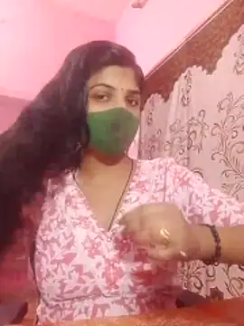 Snapshot of JYOTIKUR_35 chatting on 05/10/26, 03:33 JYOTIKUR 35 online show from 05/10/26, 03:33