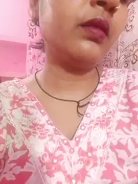 Snapshot of JYOTIKUR_35 chatting on 05/20/26, 04:40 JYOTIKUR 35 online show from 05/20/26, 04:40