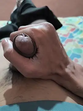 Ritik143jhil online show from 12/18/25, 12:00