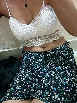 Asha devi90 online show from 06/24/26, 06:40