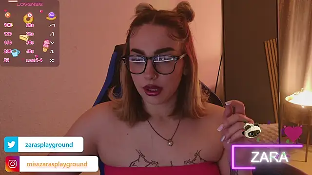 ZarasPlayground online show from 04/27/26, 07:23