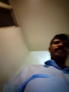 Snapshot of Paramkeerthi chatting on 12/05/25, 04:36 Paramkeerthi online show from 12/05/25, 04:36