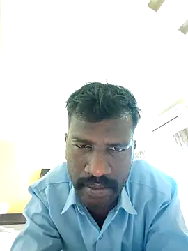 Snapshot of Paramkeerthi chatting on 02/14/26, 05:26 Paramkeerthi online show from 02/14/26, 05:26