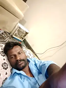 Snapshot of Paramkeerthi chatting on 02/19/26, 06:15 Paramkeerthi online show from 02/19/26, 06:15