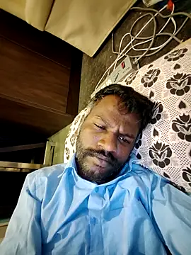 Snapshot of Paramkeerthi chatting on 02/27/26, 02:11 Paramkeerthi online show from 02/27/26, 02:11