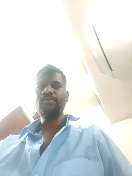 Snapshot of Paramkeerthi chatting on 05/04/26, 04:52 Paramkeerthi online show from 05/04/26, 04:52