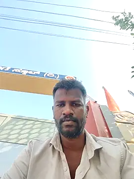 Snapshot of Paramkeerthi chatting on 05/10/26, 11:37 Paramkeerthi online show from 05/10/26, 11:37