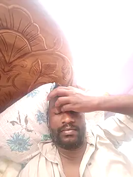 Snapshot of Paramkeerthi chatting on 05/11/26, 01:55 Paramkeerthi online show from 05/11/26, 01:55